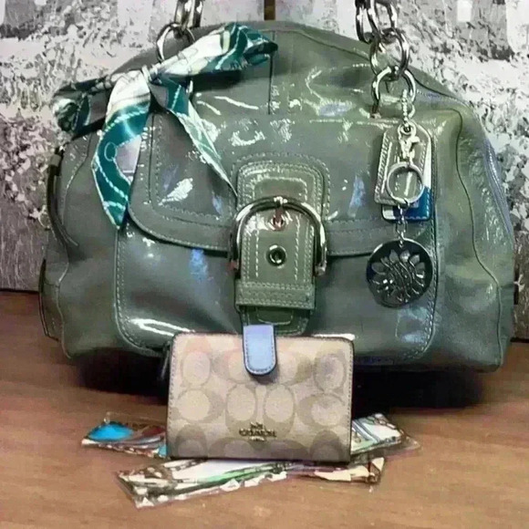 Coach Handbags - Coach Glossy Green Shoulder Bag with Blue Accents